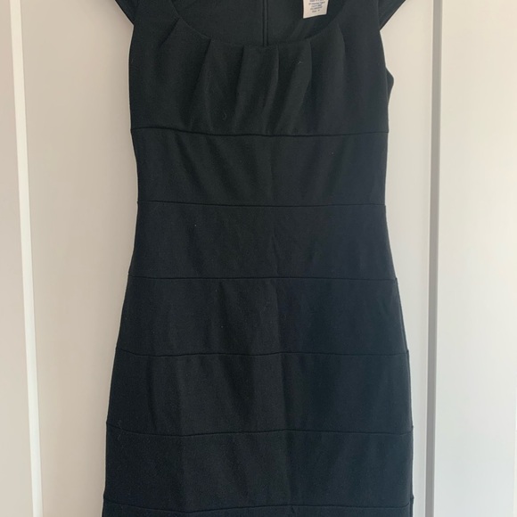 Black Bodycon Dress - Picture 3 of 6